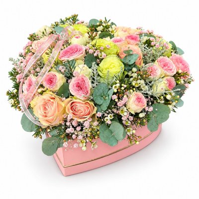 Flower box w kształcie serca z różami